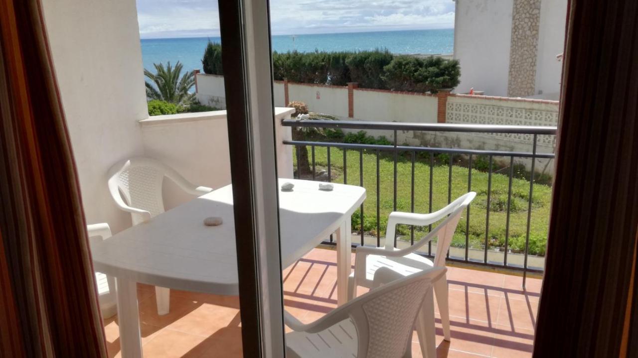 Apartamento a pie de playa. Nerja Exterior foto