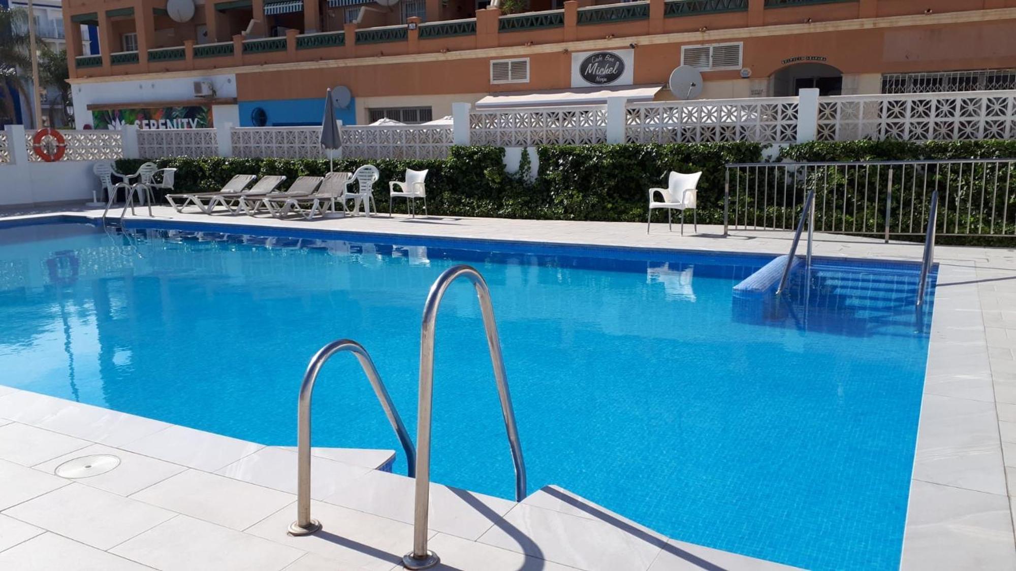 Apartamento a pie de playa. Nerja Exterior foto